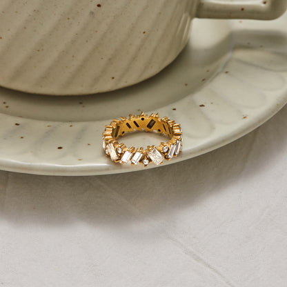 Unique Pavé Ring