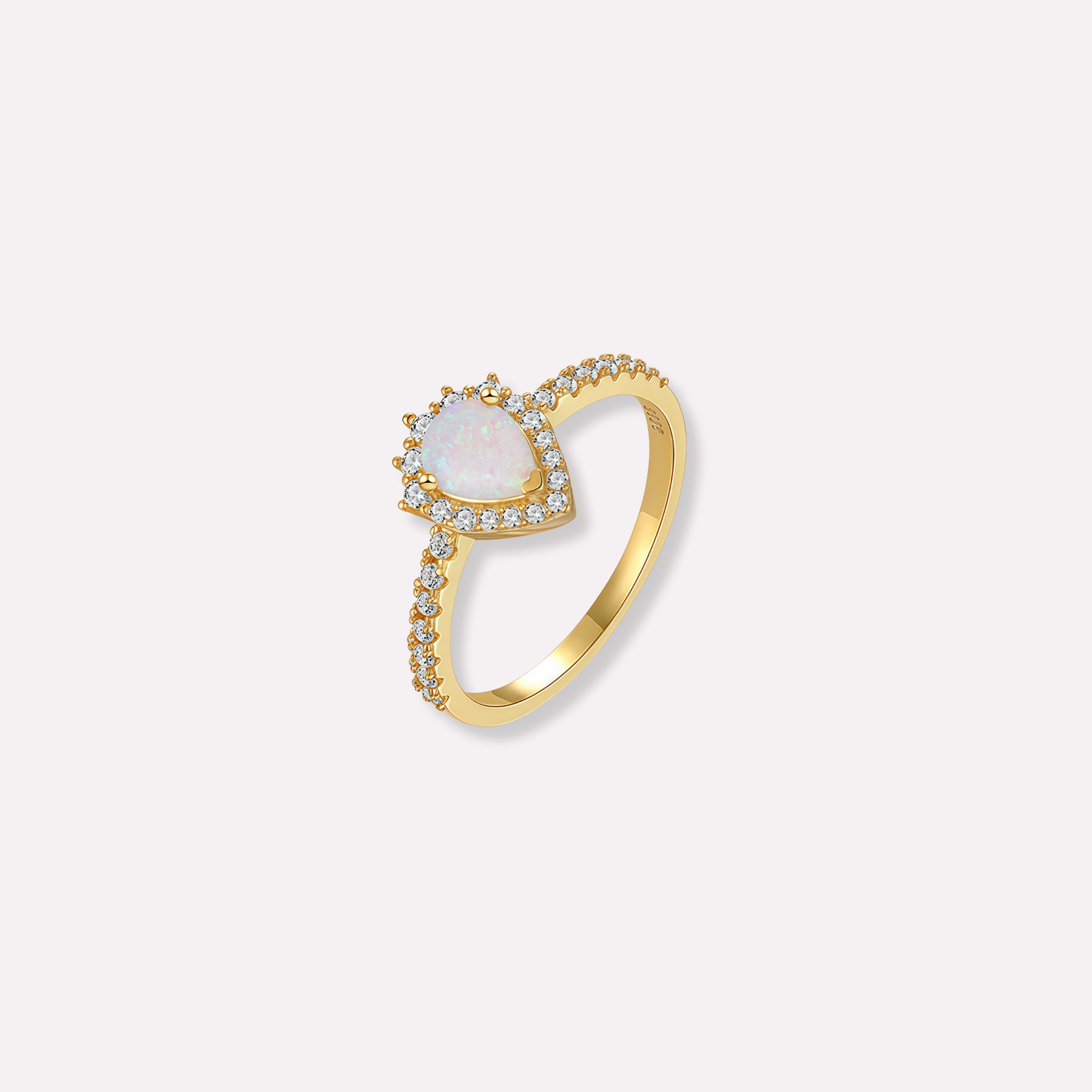Luster Solitaire Ring