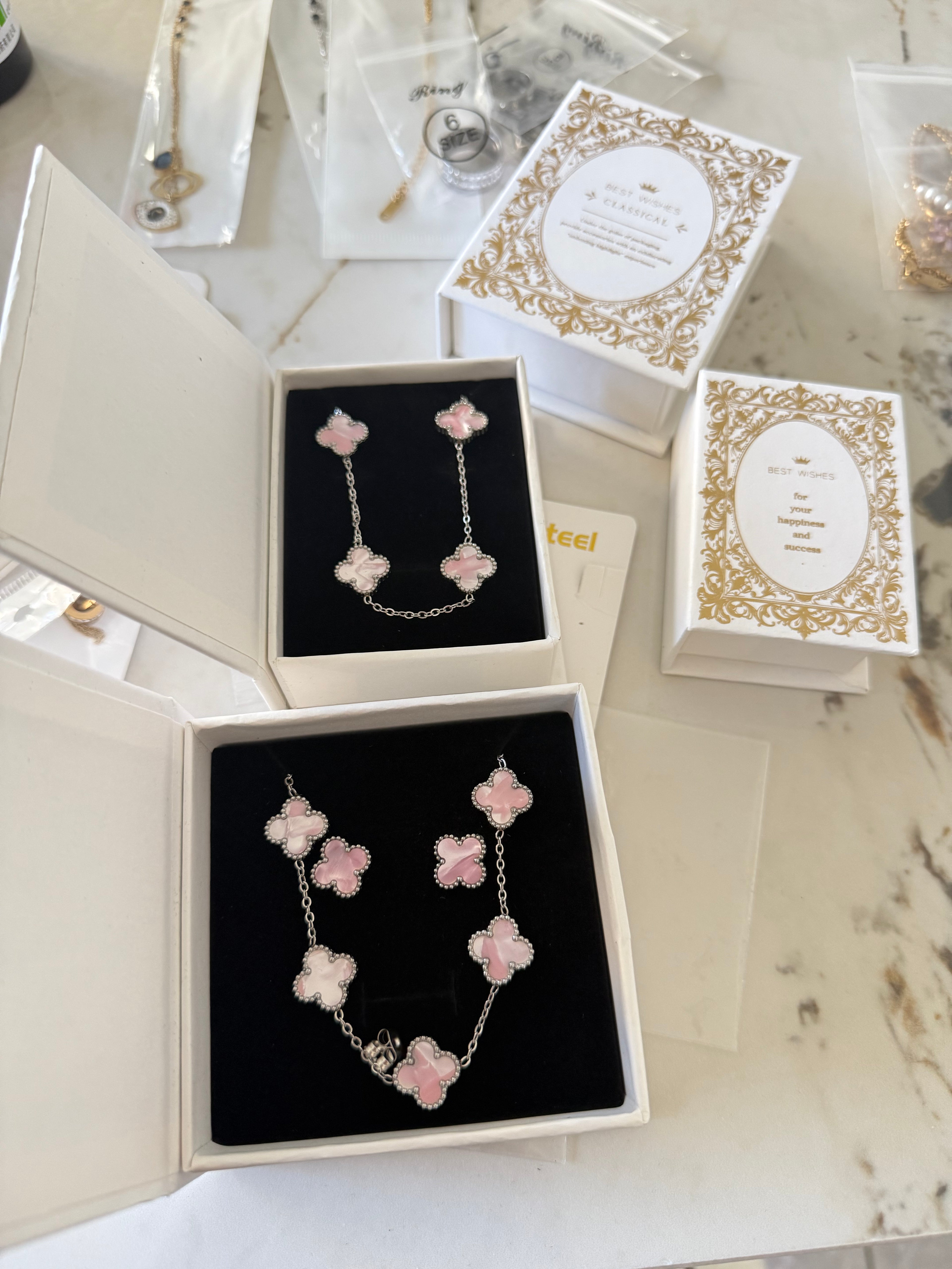 Lucky Scoop-Premium Jewelry